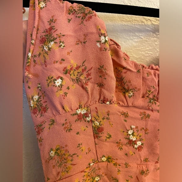 Reformation dress - Picture 3 of 15